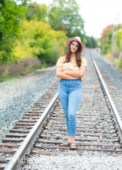 2020_ClaireSenior_039