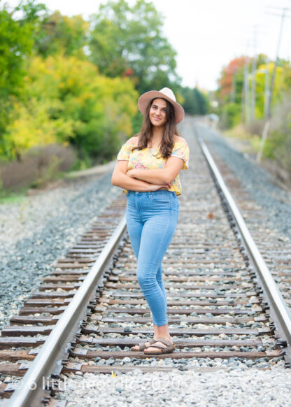 2020_ClaireSenior_040